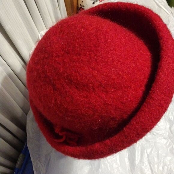 Boiled wool hat - Picture 2 of 5